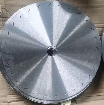 стальное лезвие круглой пилы 75Cr прикрывает 100mm к 2000mm
